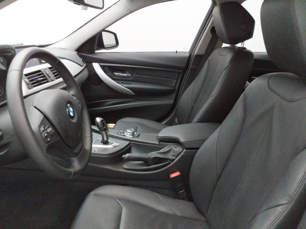 2012 BMW 328i - Driver Front Seat