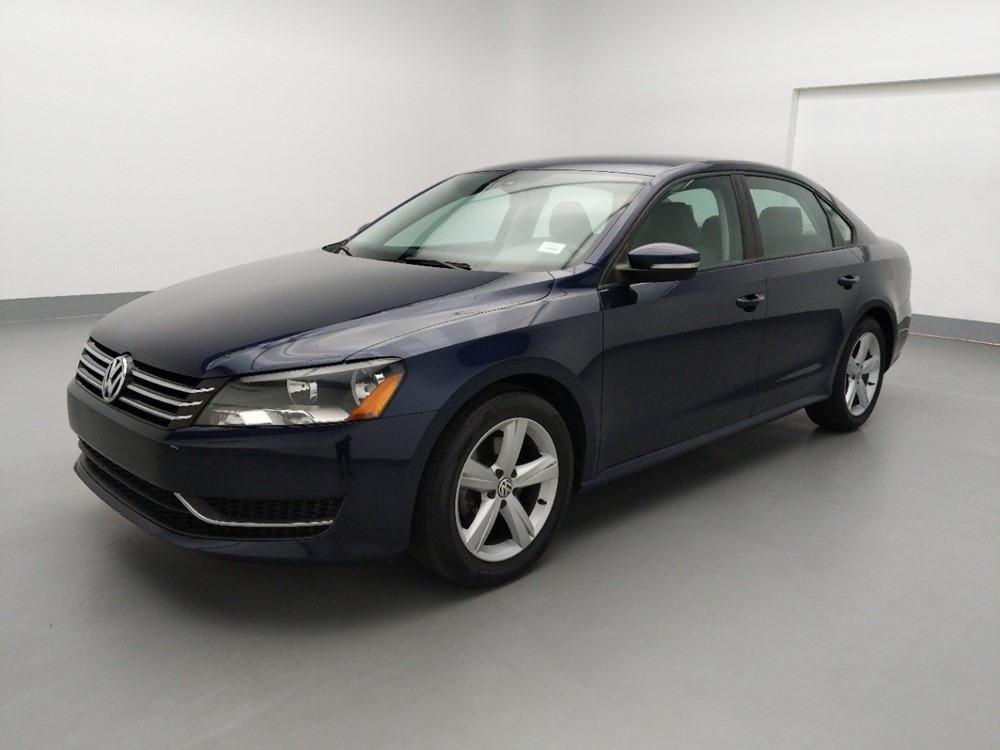 2015 Volkswagen Passat - Driver Front Bumper
