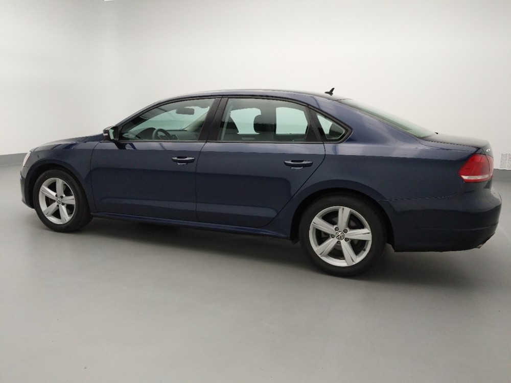 2015 Volkswagen Passat - Driver Rear Side