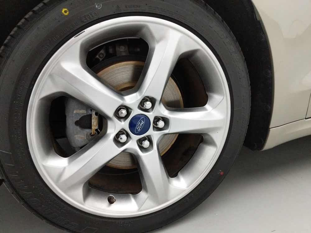 2015 Ford Fusion - Wheel