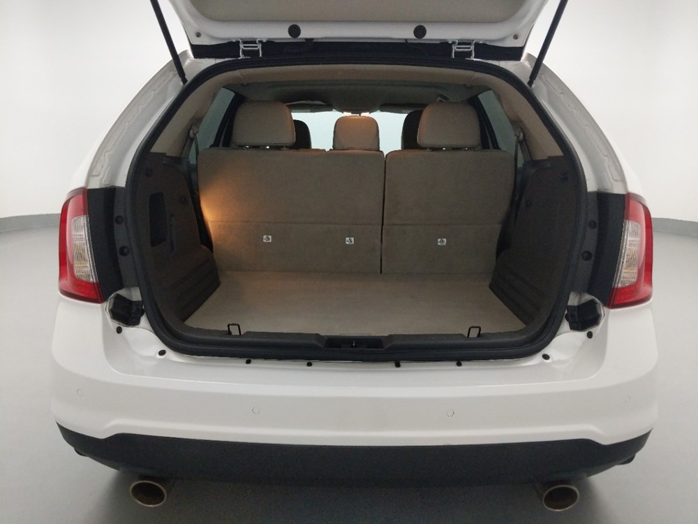 2011 Ford Edge - Trunk