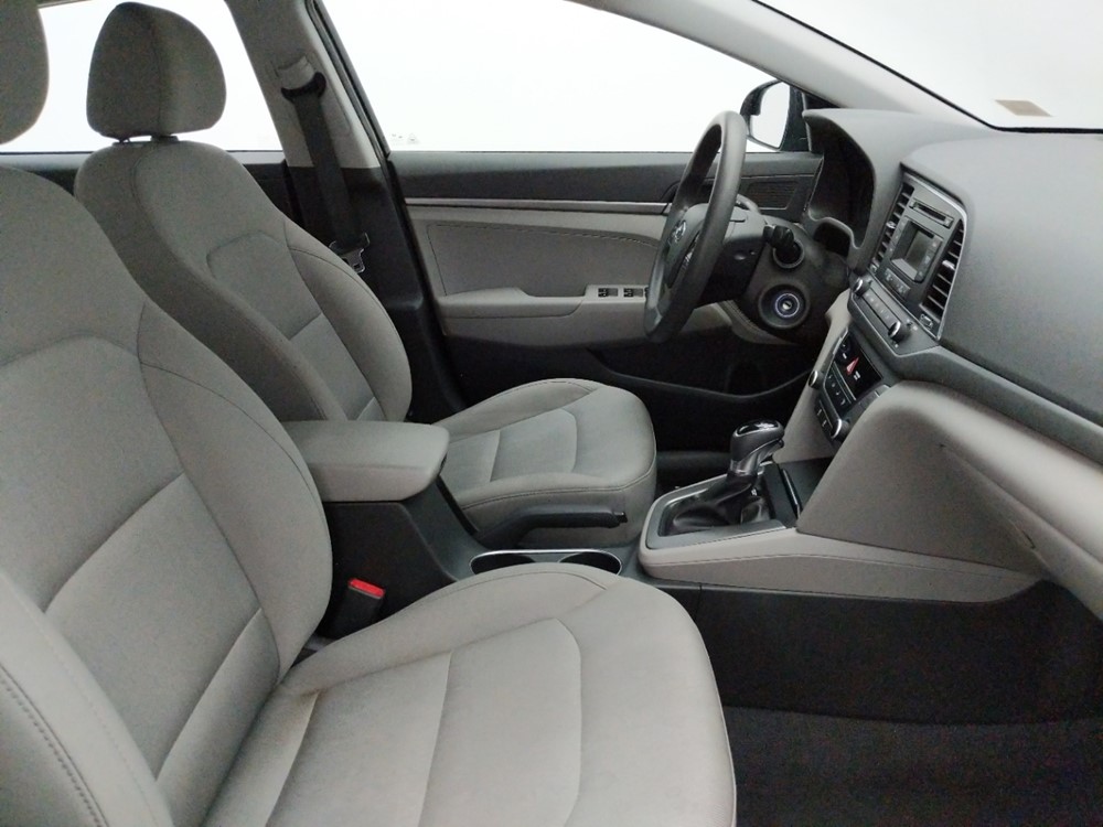 2017 Hyundai Elantra - Passenger Front Seat
