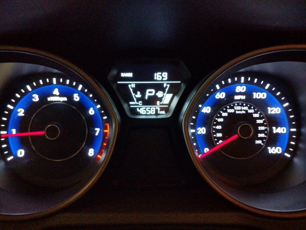2016 Hyundai Elantra - Odometer Close Up