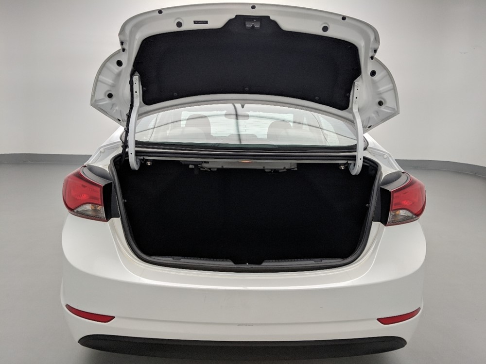 2016 Hyundai Elantra - Trunk