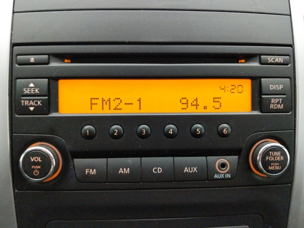 2015 Nissan Frontier - Stereo Package