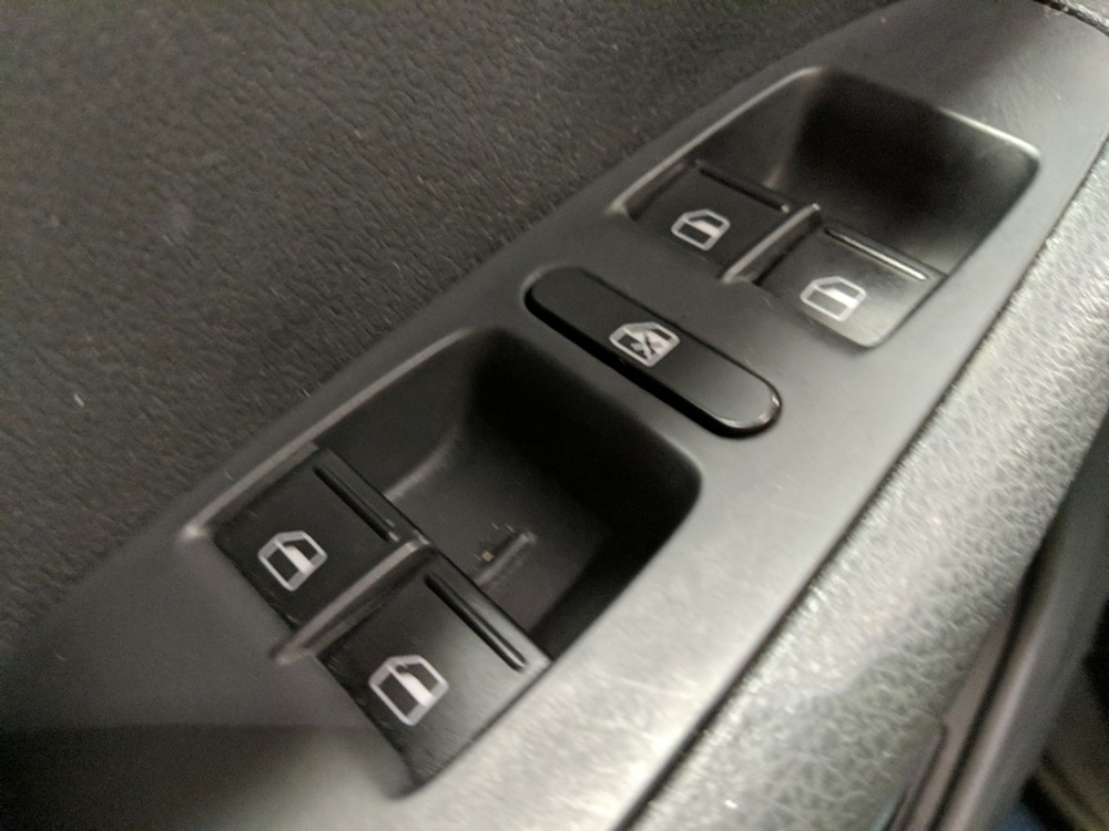 2016 Volkswagen Jetta - Driver Power Windows/Lock Control