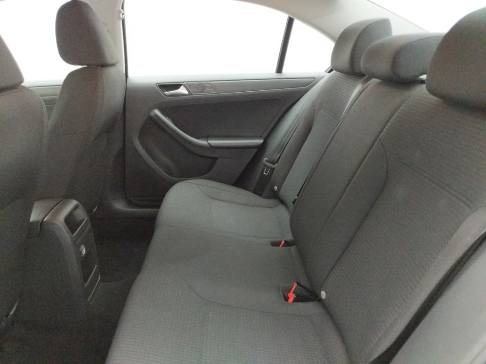2016 Volkswagen Jetta - Driver Rear Seat