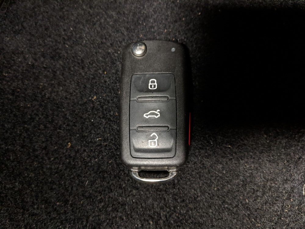 2016 Volkswagen Jetta - Keys