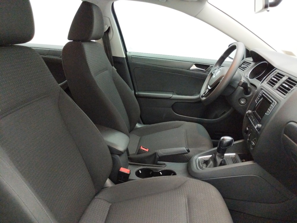 2016 Volkswagen Jetta - Passenger Front Seat