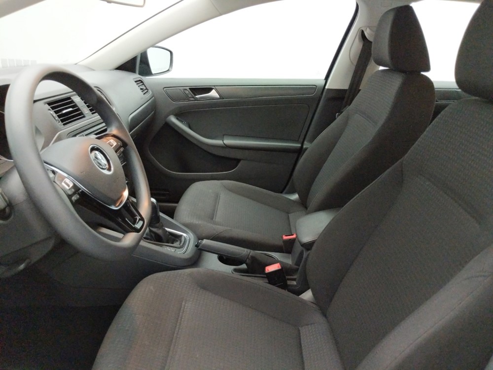 2016 Volkswagen Jetta - Driver Front Seat