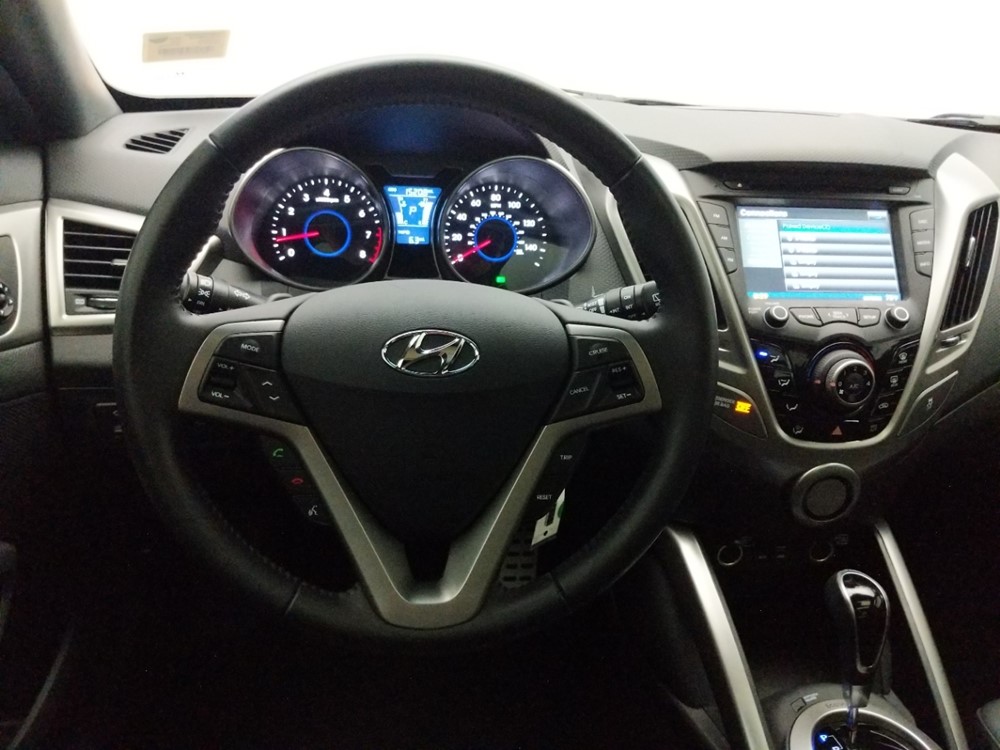 2016 Hyundai Veloster - Driver Dash