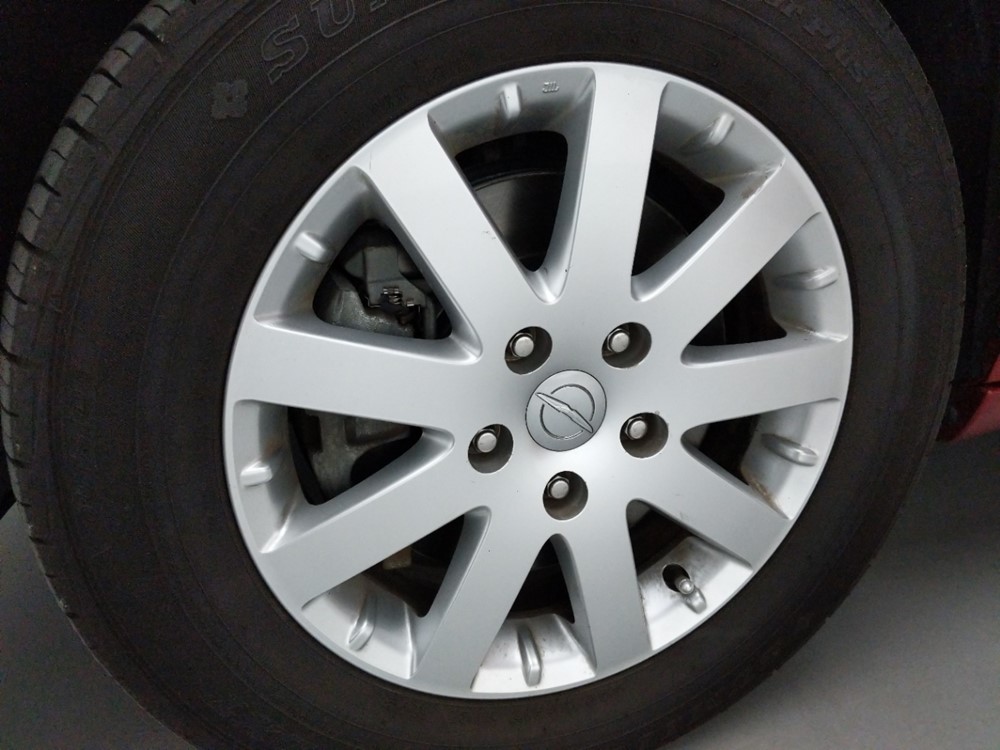 2015 Chrysler Town and Country - Wheel