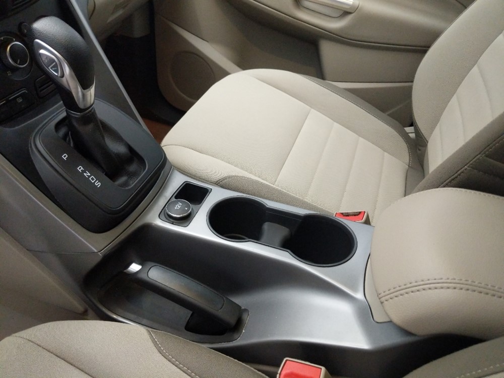 2015 Ford Escape - Center Console/Cup Holders