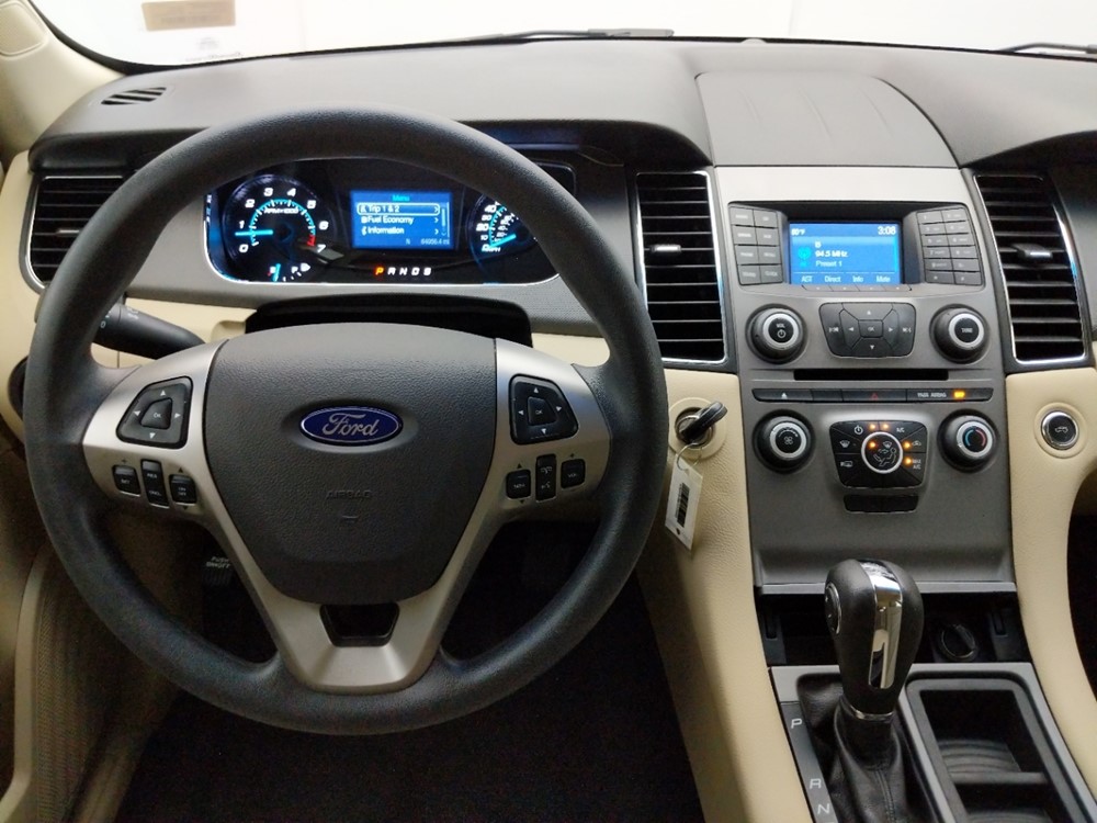 2015 Ford Taurus - Driver Dash