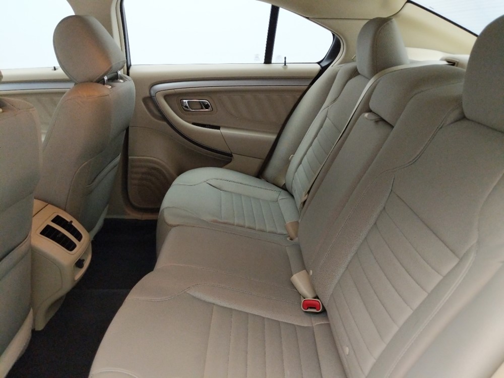 2015 Ford Taurus - Driver Rear Seat