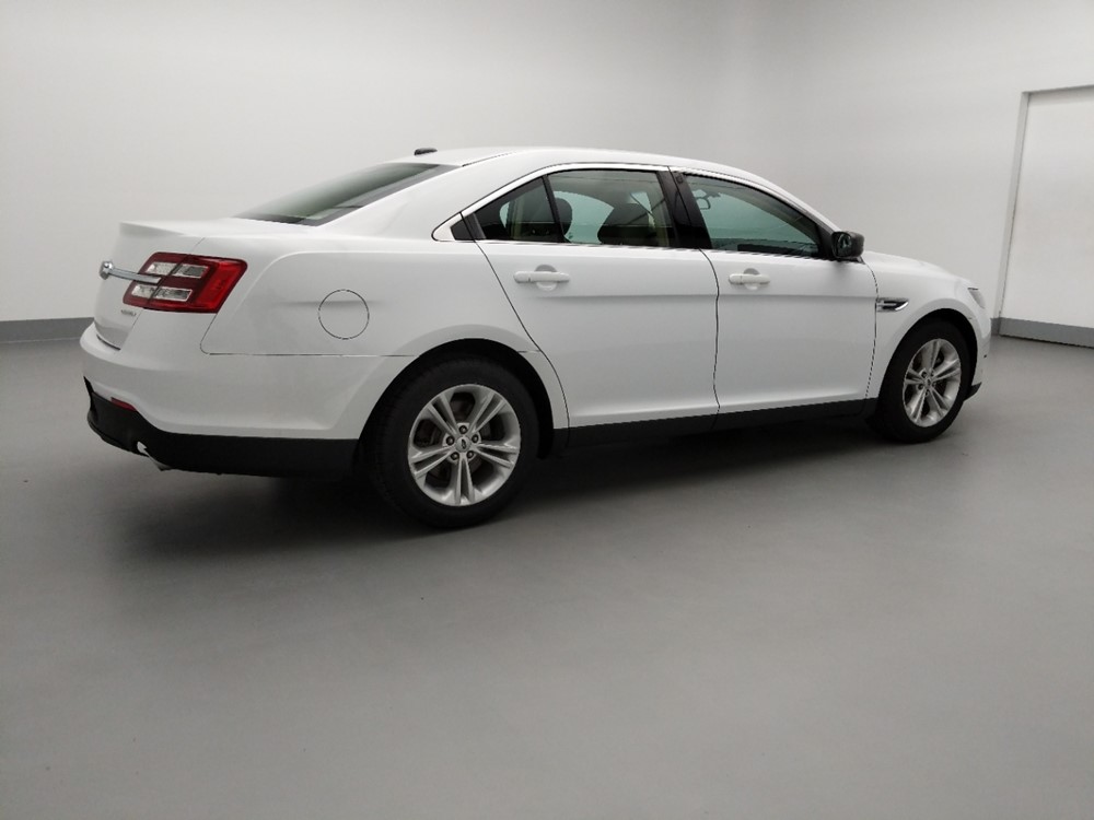 2015 Ford Taurus - Passenger Rear Side
