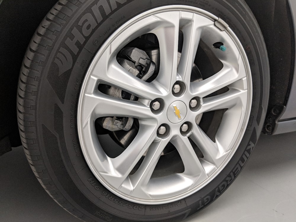 2017 Chevrolet Cruze - Wheel