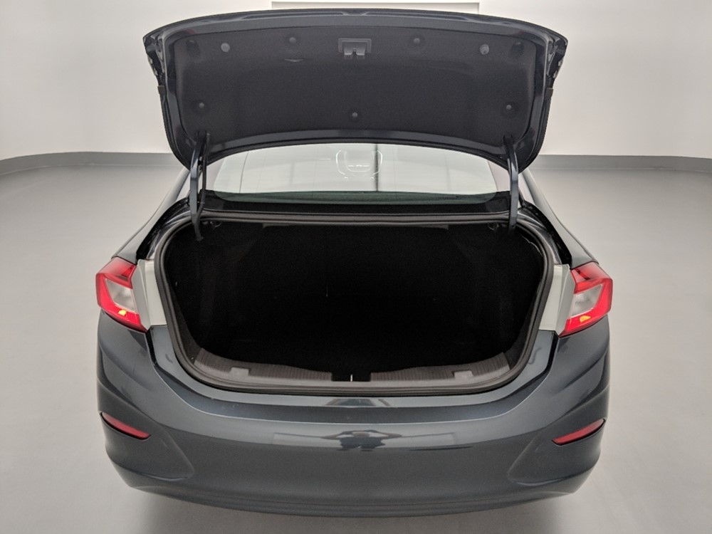 2017 Chevrolet Cruze - Trunk