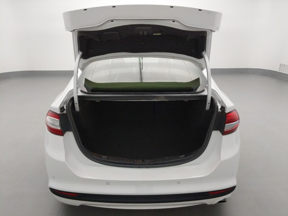 2017 Ford Fusion - Trunk