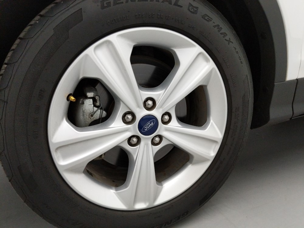 2016 Ford Escape - Wheel