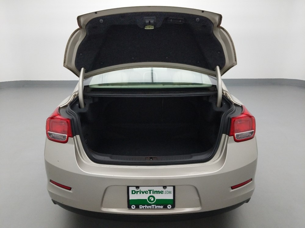 2016 Chevrolet Malibu - Trunk