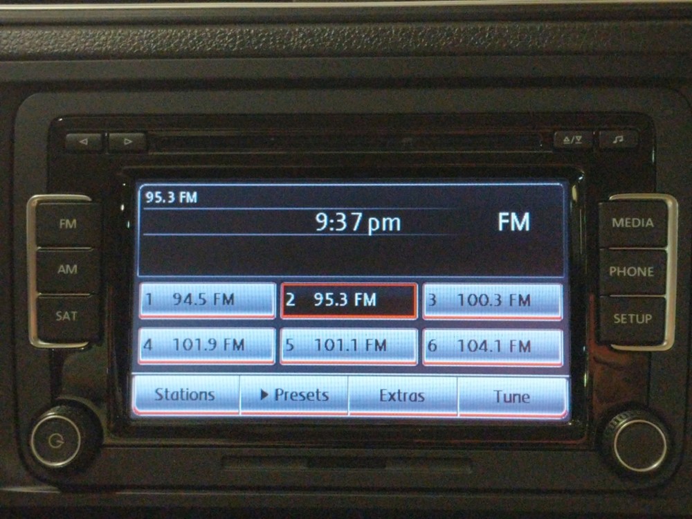2015 Volkswagen Jetta - Stereo Package