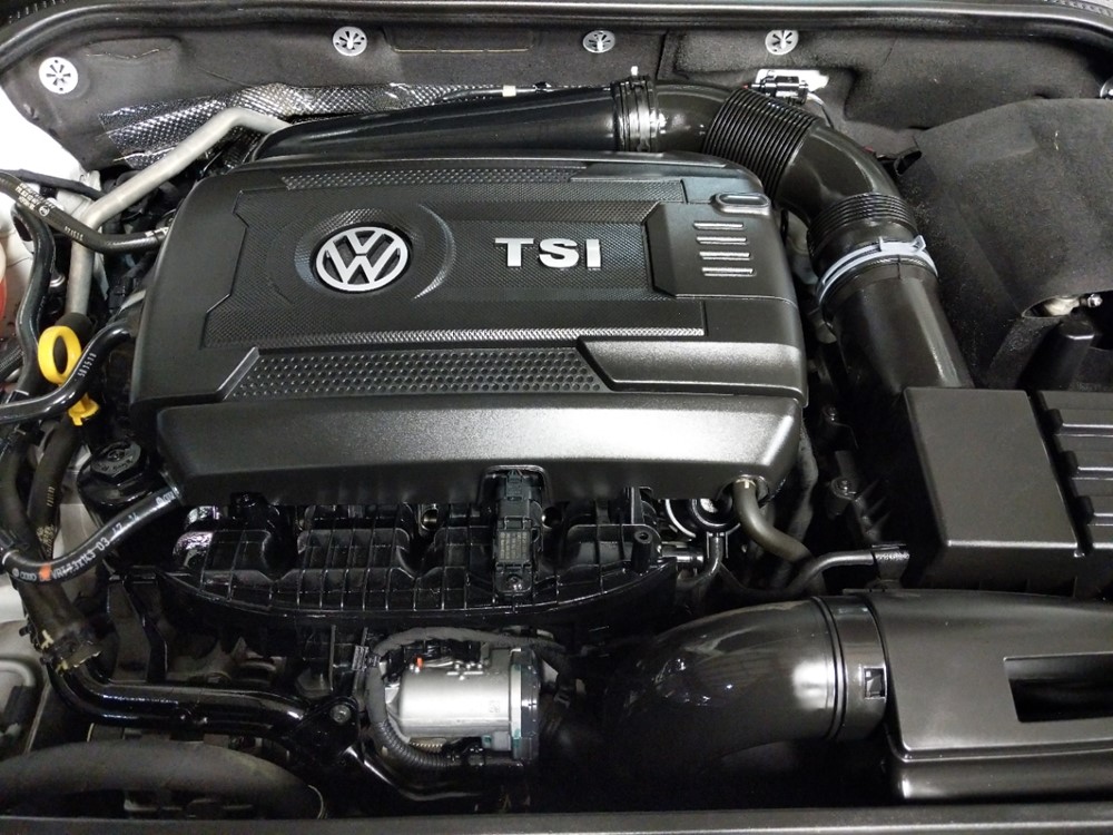 2015 Volkswagen Jetta - Engine