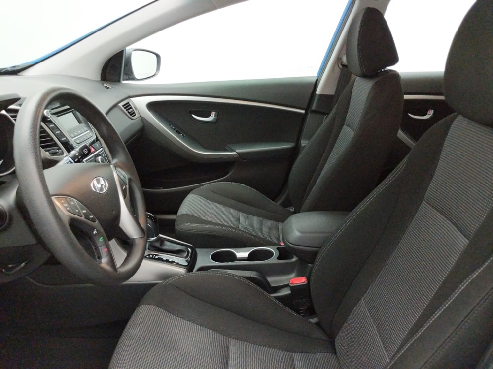 2017 Hyundai Elantra - Driver Front Seat