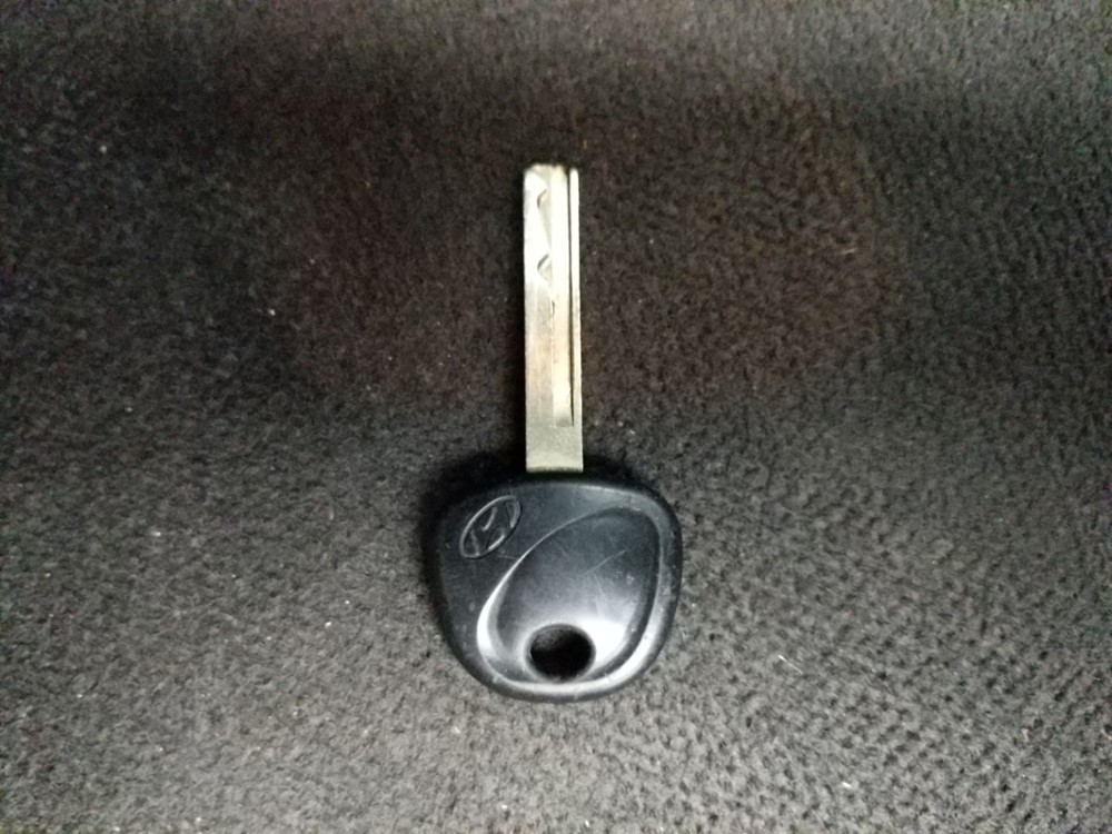2017 Hyundai Elantra - Keys
