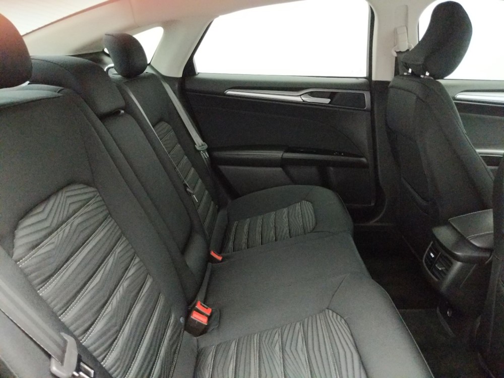 2016 Ford Fusion - Passenger Rear Seat