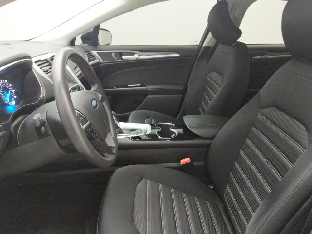 2016 Ford Fusion - Driver Front Seat