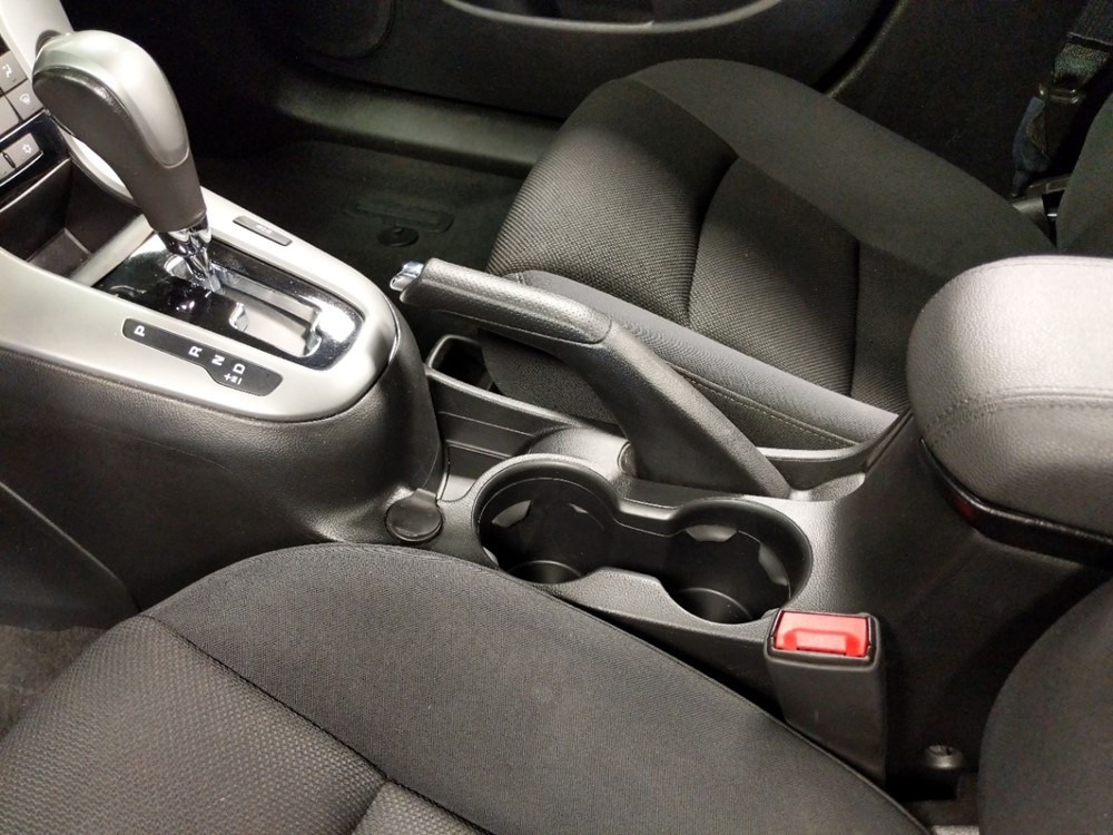 2014 Chevrolet Cruze - Center Console/Cup Holders