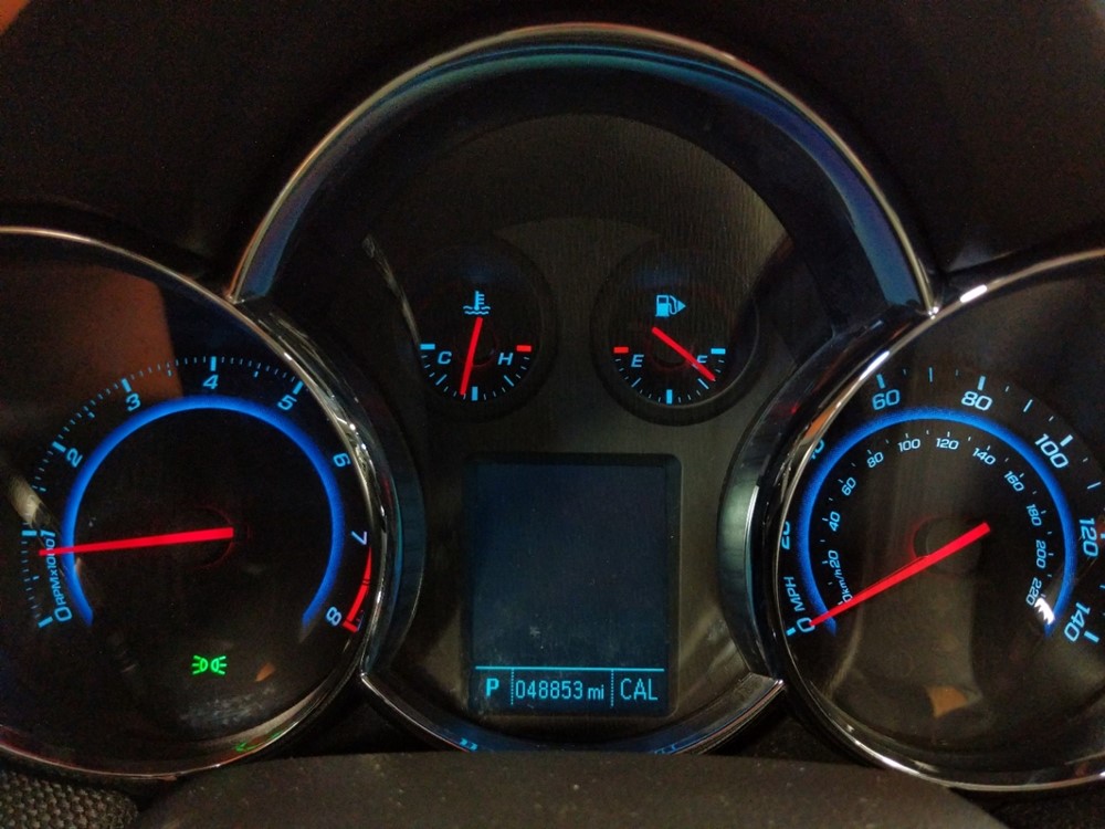 2014 Chevrolet Cruze - Odometer Close Up