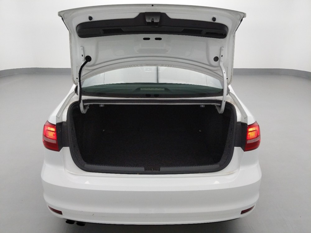 2015 Volkswagen Jetta - Trunk