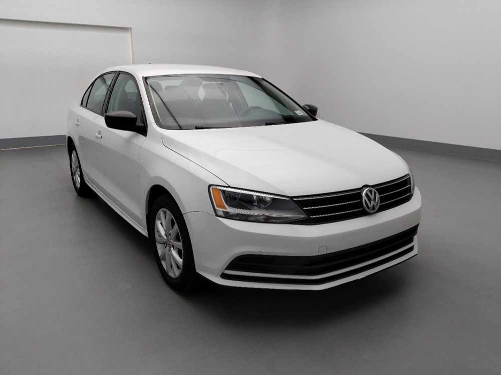 2015 Volkswagen Jetta - Passenger Front Bumper