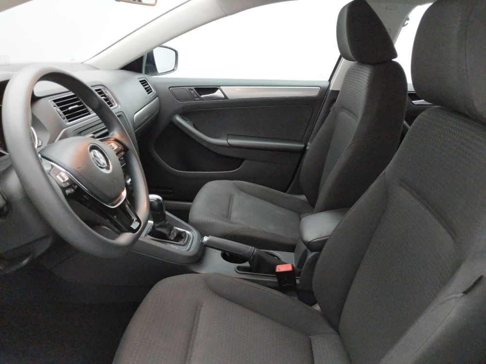 2015 Volkswagen Jetta - Driver Front Seat