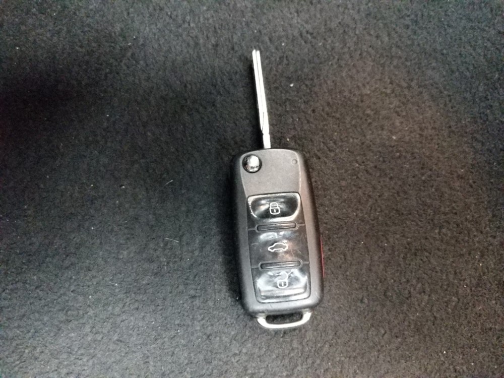 2015 Volkswagen Jetta - Keys