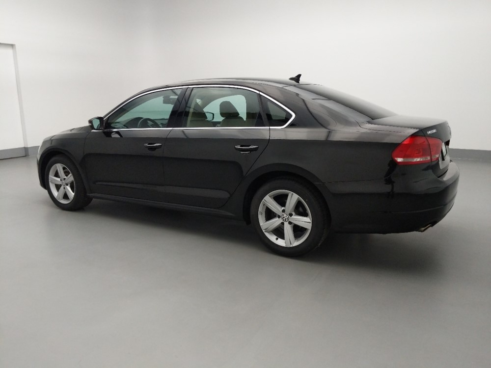 2013 Volkswagen Passat - Driver Rear Side