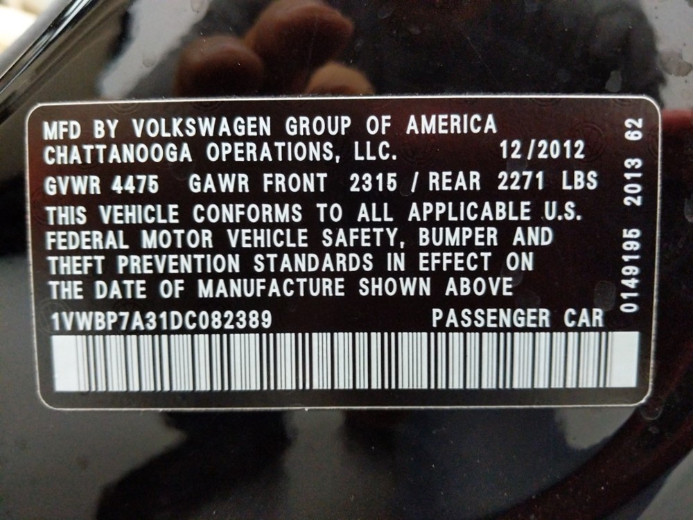 2013 Volkswagen Passat - VIN Plate
