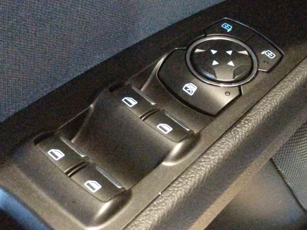 2017 Ford Fusion - Driver Power Windows/Lock Control