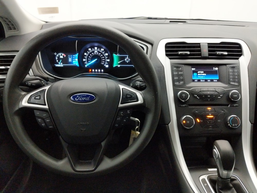 2016 Ford Fusion - Driver Dash