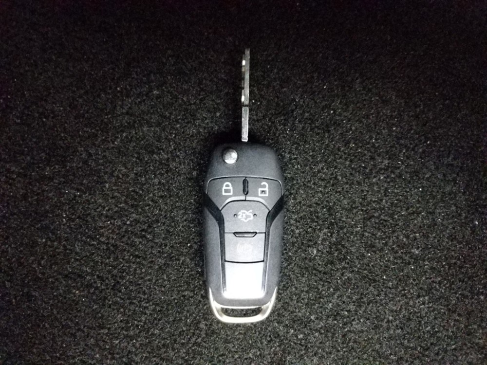 2016 Ford Fusion - Keys