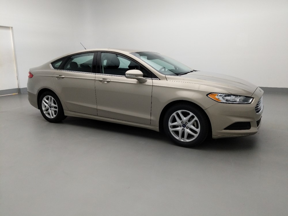 2016 Ford Fusion - Passenger Front Side