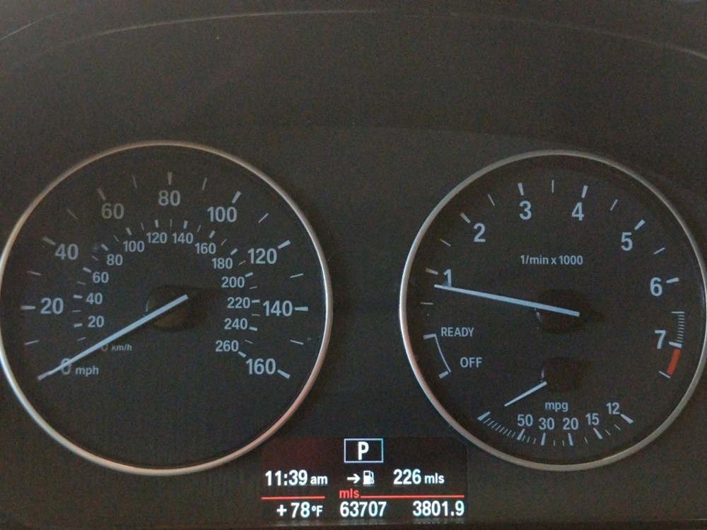 2013 BMW 328i - Odometer Close Up