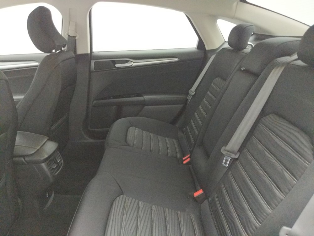 2016 Ford Fusion - Driver Rear Seat
