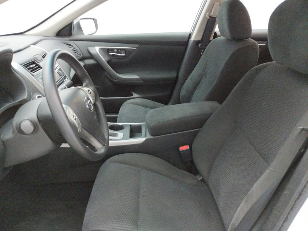 2015 Nissan Altima - Driver Front Seat