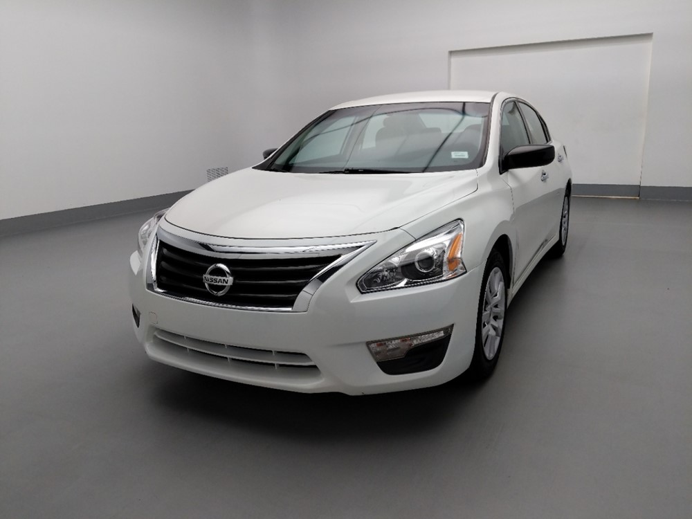 2015 Nissan Altima - Driver Front Hood