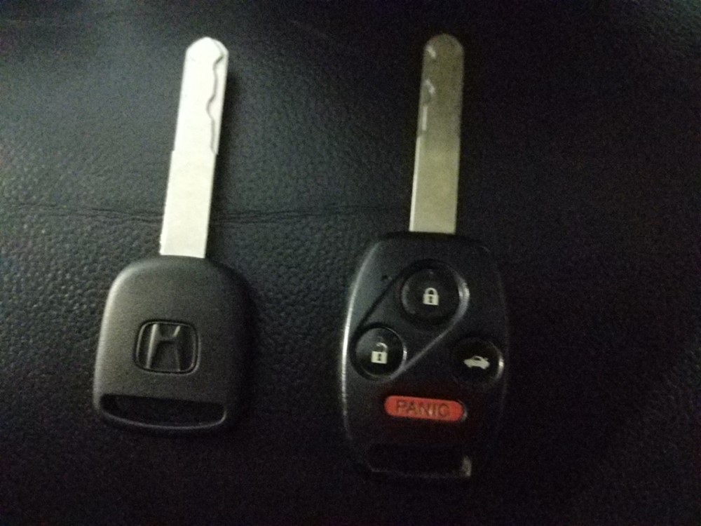 2012 Honda Accord - Keys