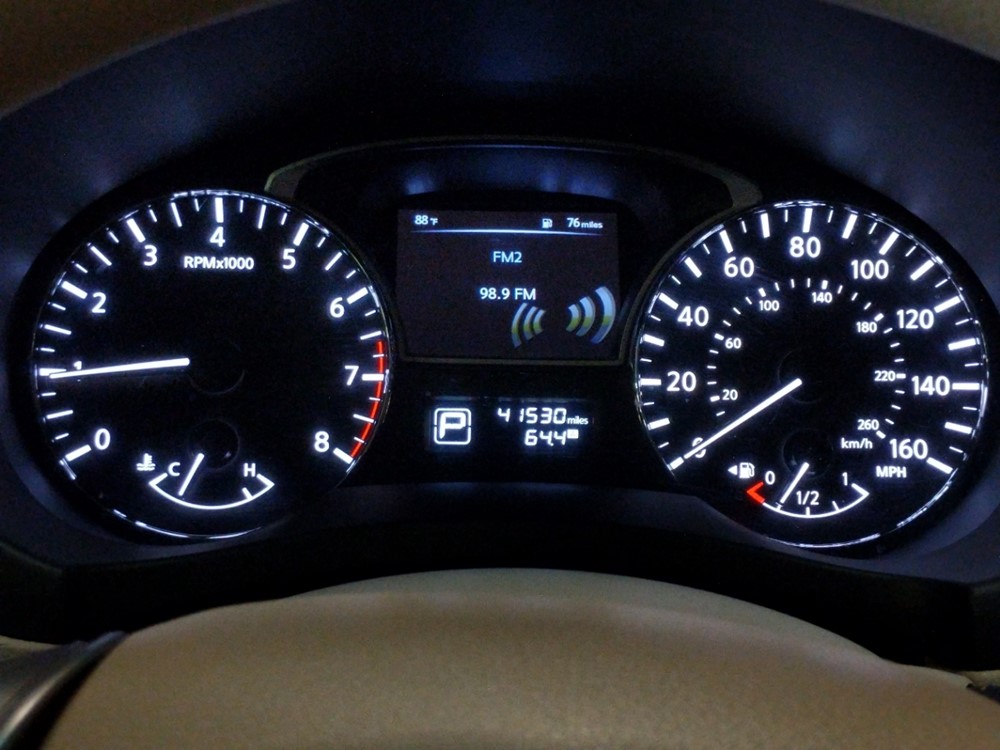 2015 Nissan Altima - Odometer Close Up