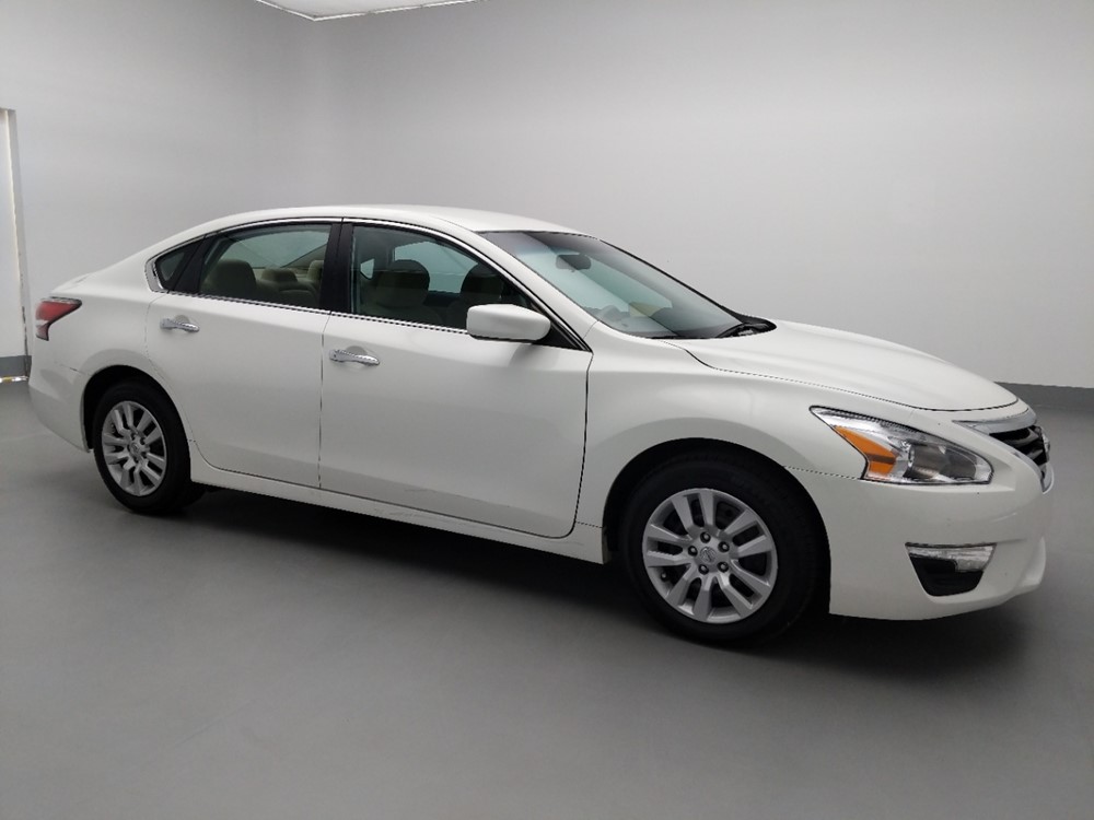 2015 Nissan Altima - Passenger Front Side